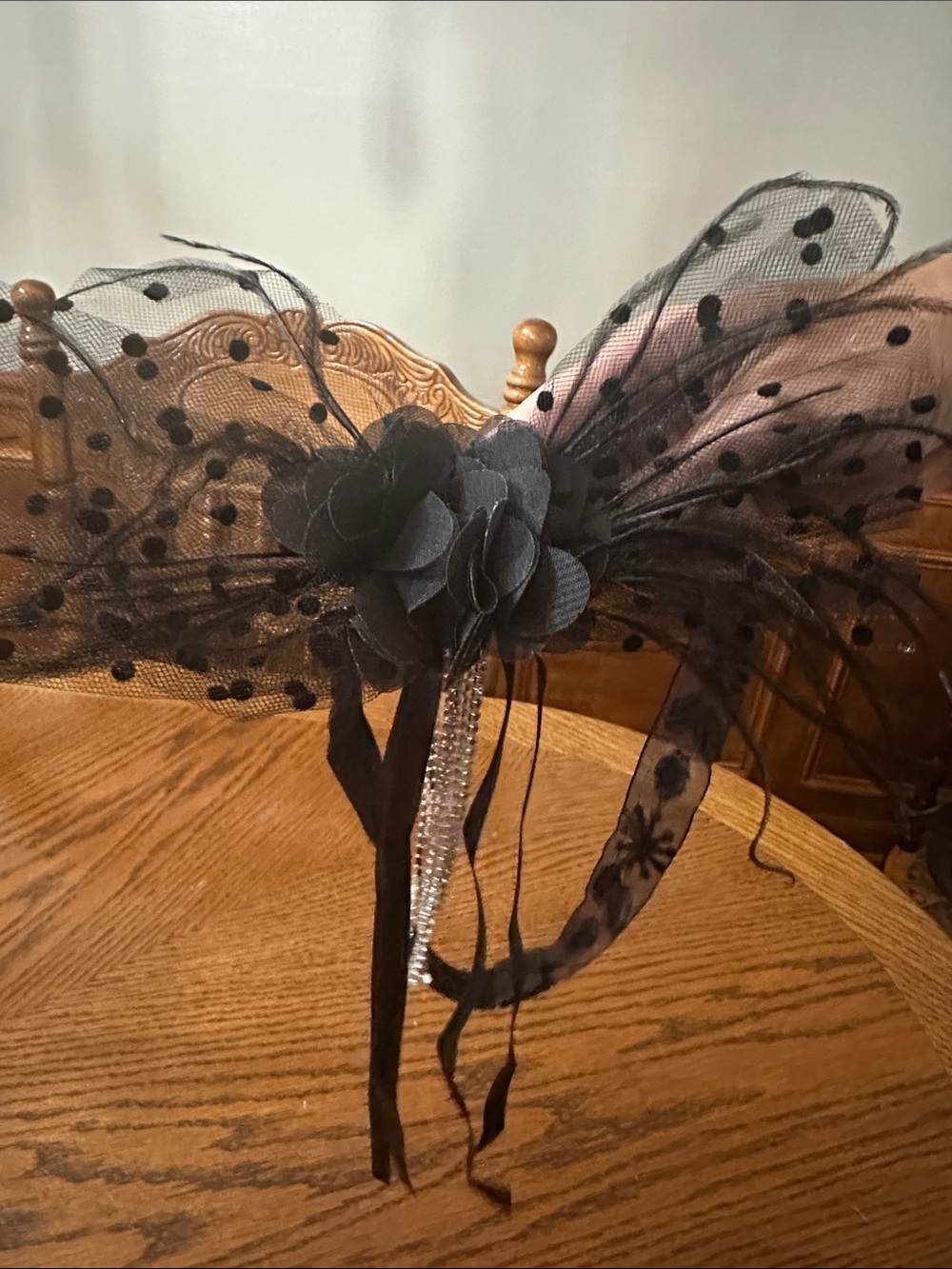 New Flapper Accessories - Picture 3 of 3